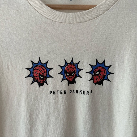 Greetings From The Multiverse Spider-Man Tee Shirt - Picture 4 of 5
